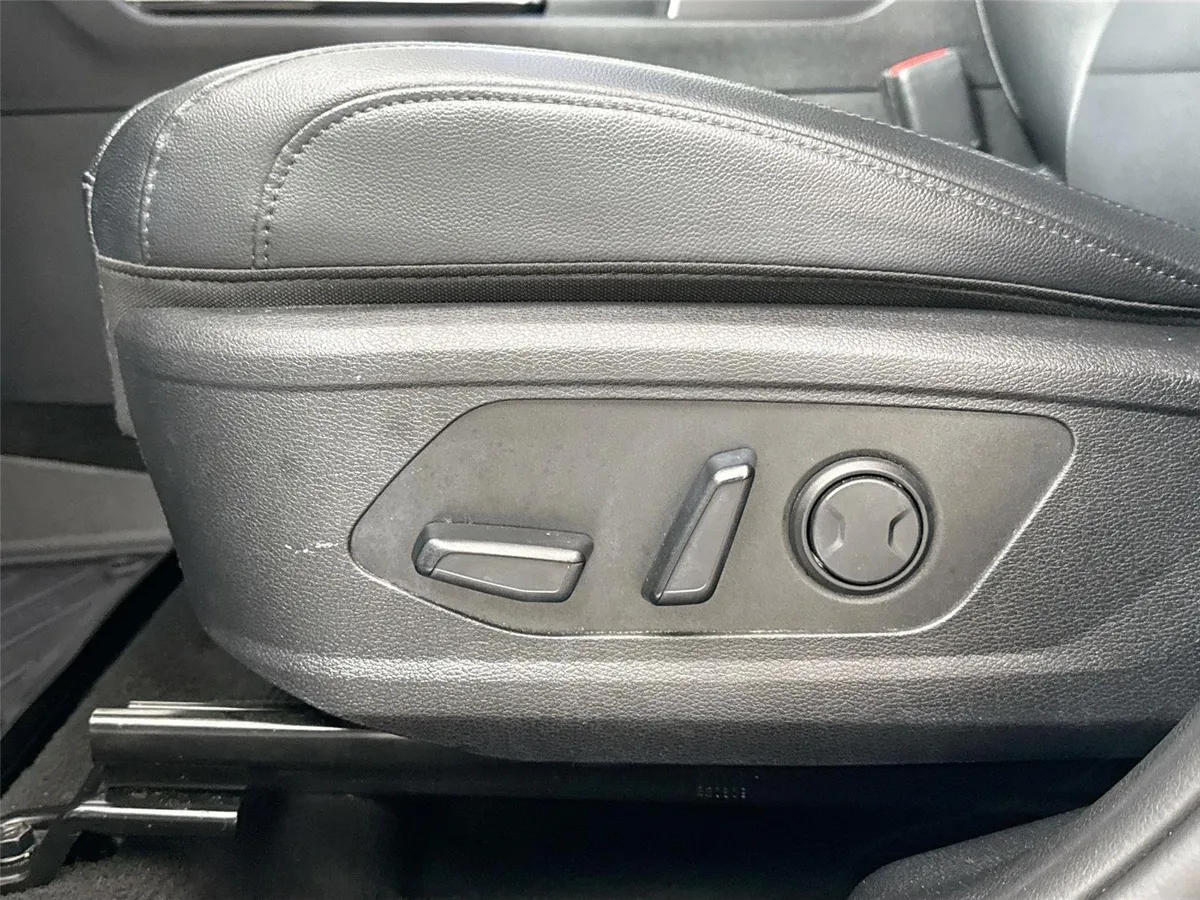 2023 Kia Sportage SX-Prestige thumbnail 30