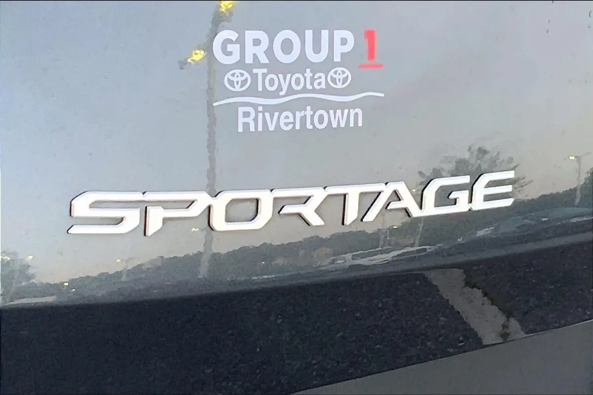 2023 Kia Sportage X-Line thumbnail 30