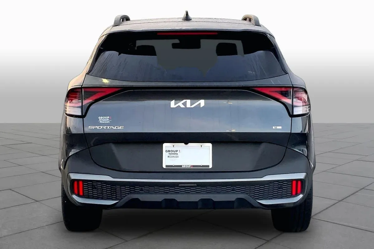 2023 Kia Sportage X-Line thumbnail 5