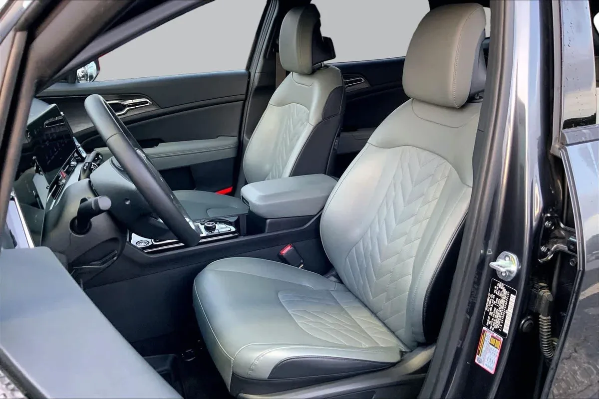 2023 Kia Sportage X-Line thumbnail 8
