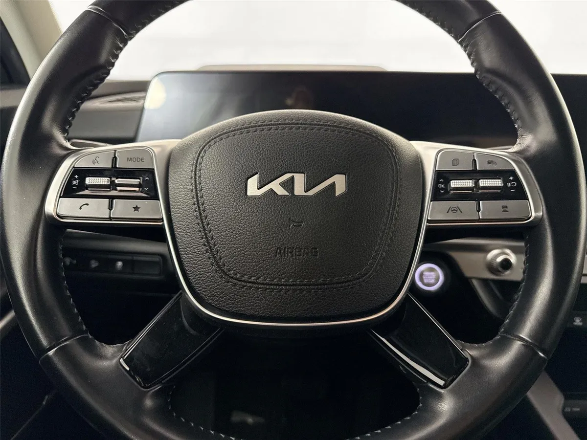 2023 Kia Telluride LX thumbnail 15
