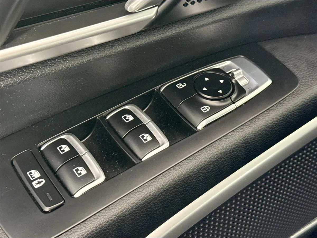 2023 Kia Telluride LX thumbnail 25
