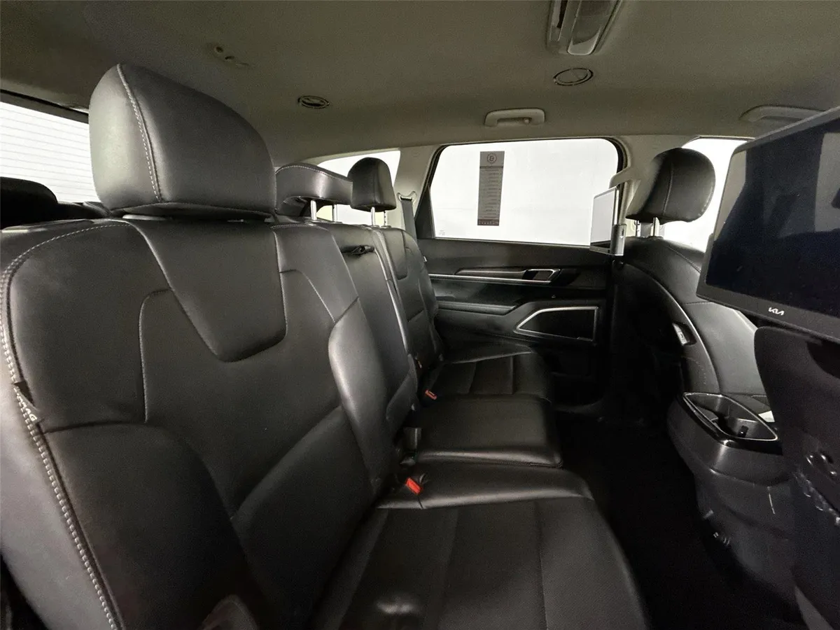 2023 Kia Telluride LX thumbnail 37