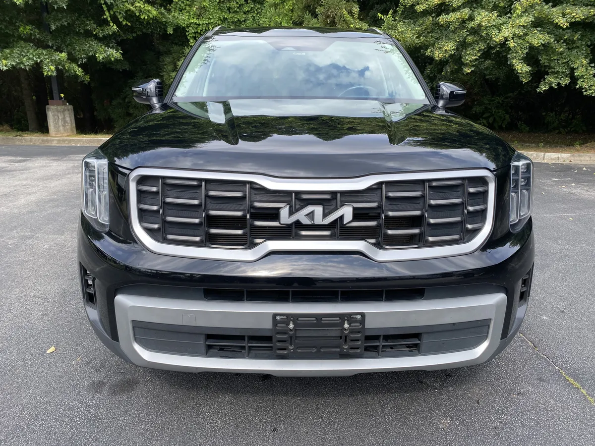 2023 Kia Telluride S thumbnail 2