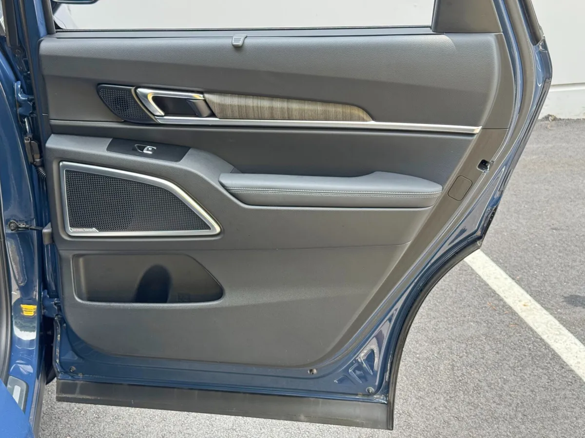 2023 Kia Telluride SX thumbnail 51