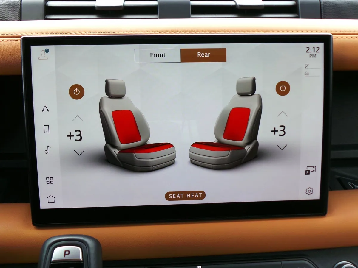 2023 Land Rover Defender V8 thumbnail 15