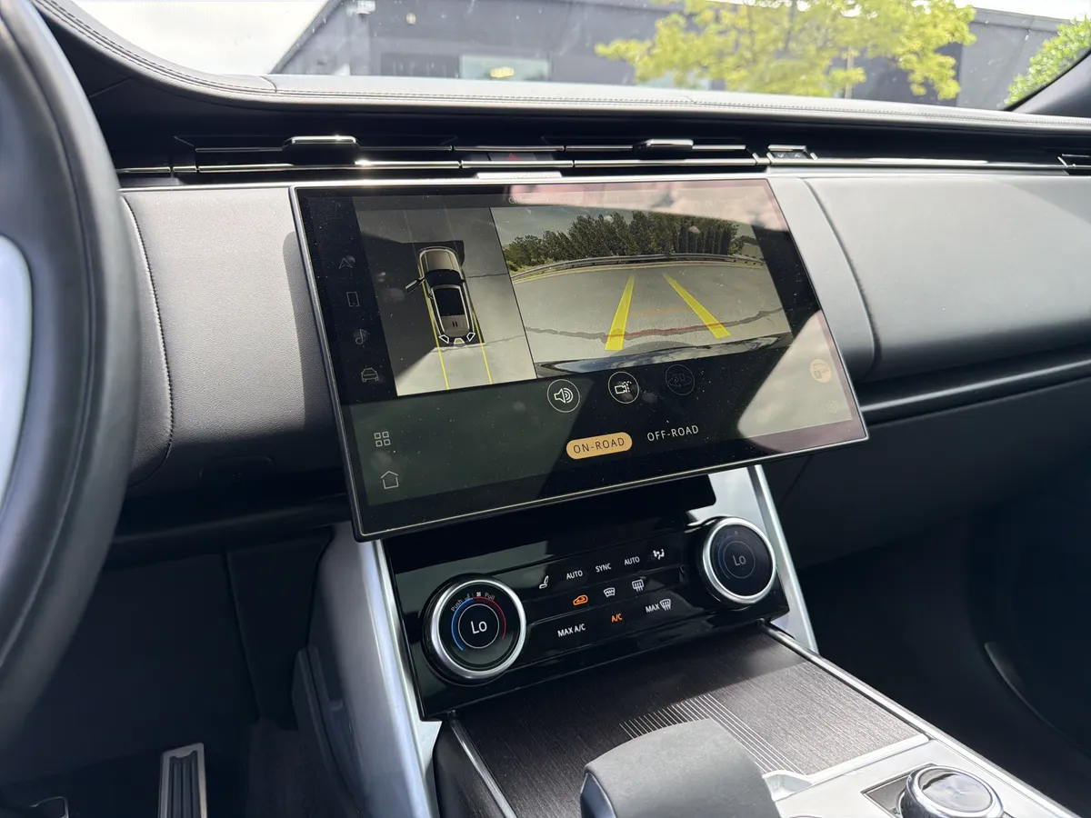 2023 Land Rover Range Rover First Edition thumbnail 20