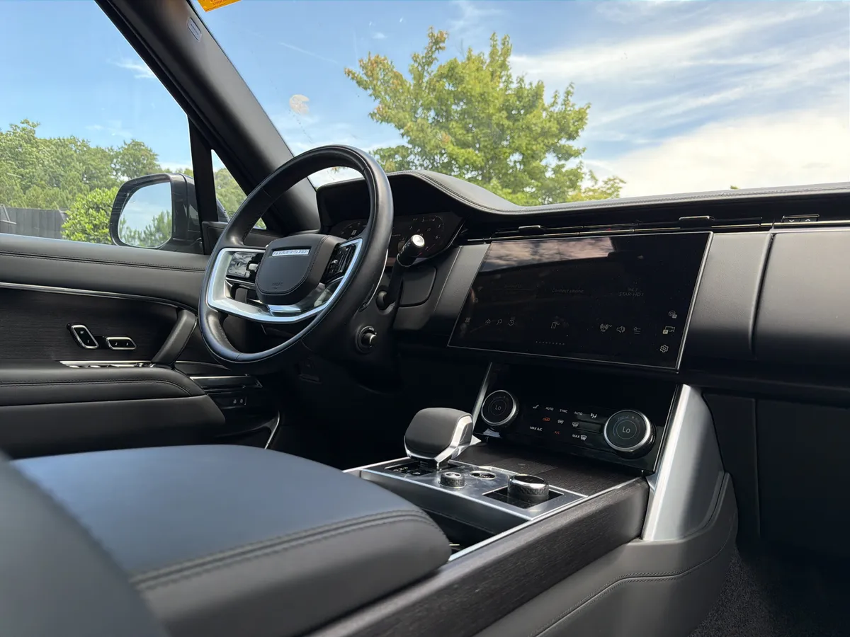 2023 Land Rover Range Rover First Edition thumbnail 5