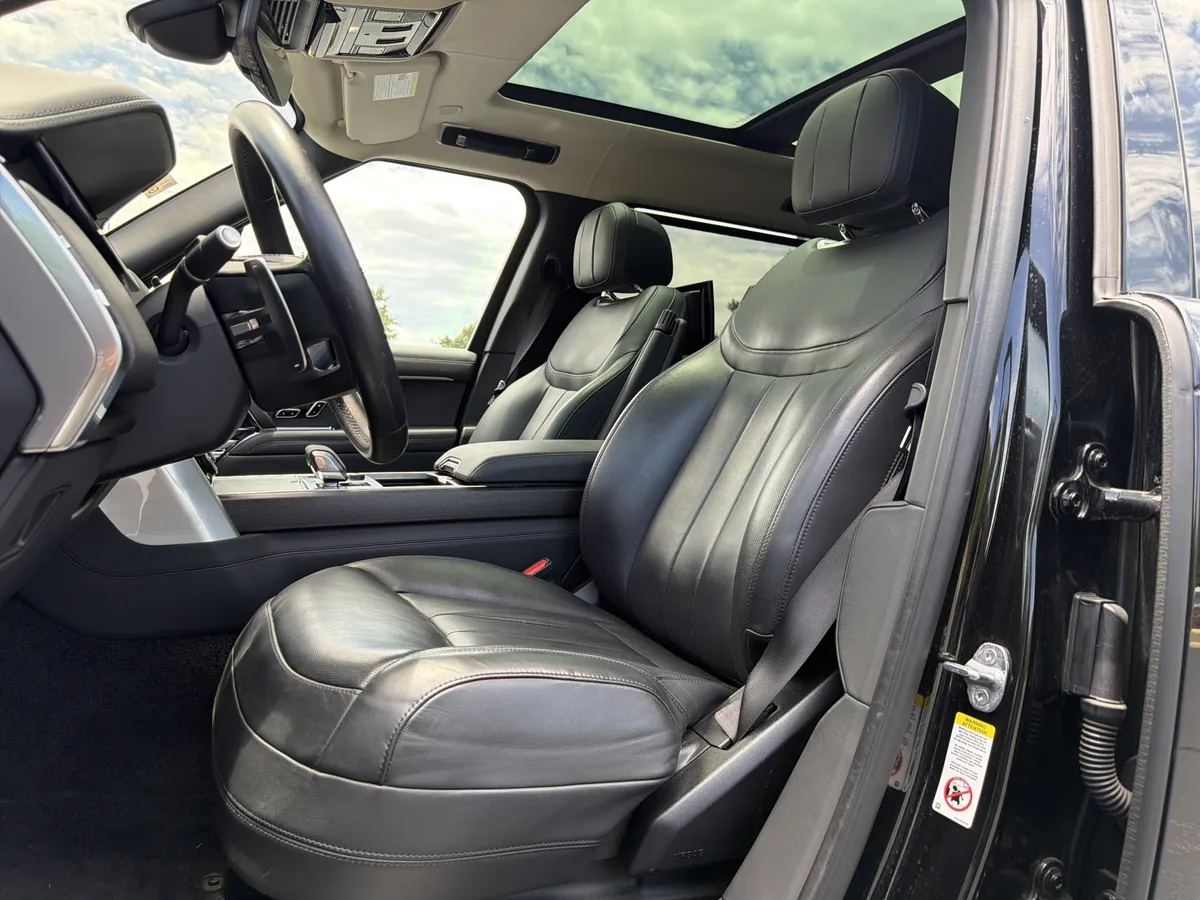 2023 Land Rover Range Rover First Edition thumbnail 6