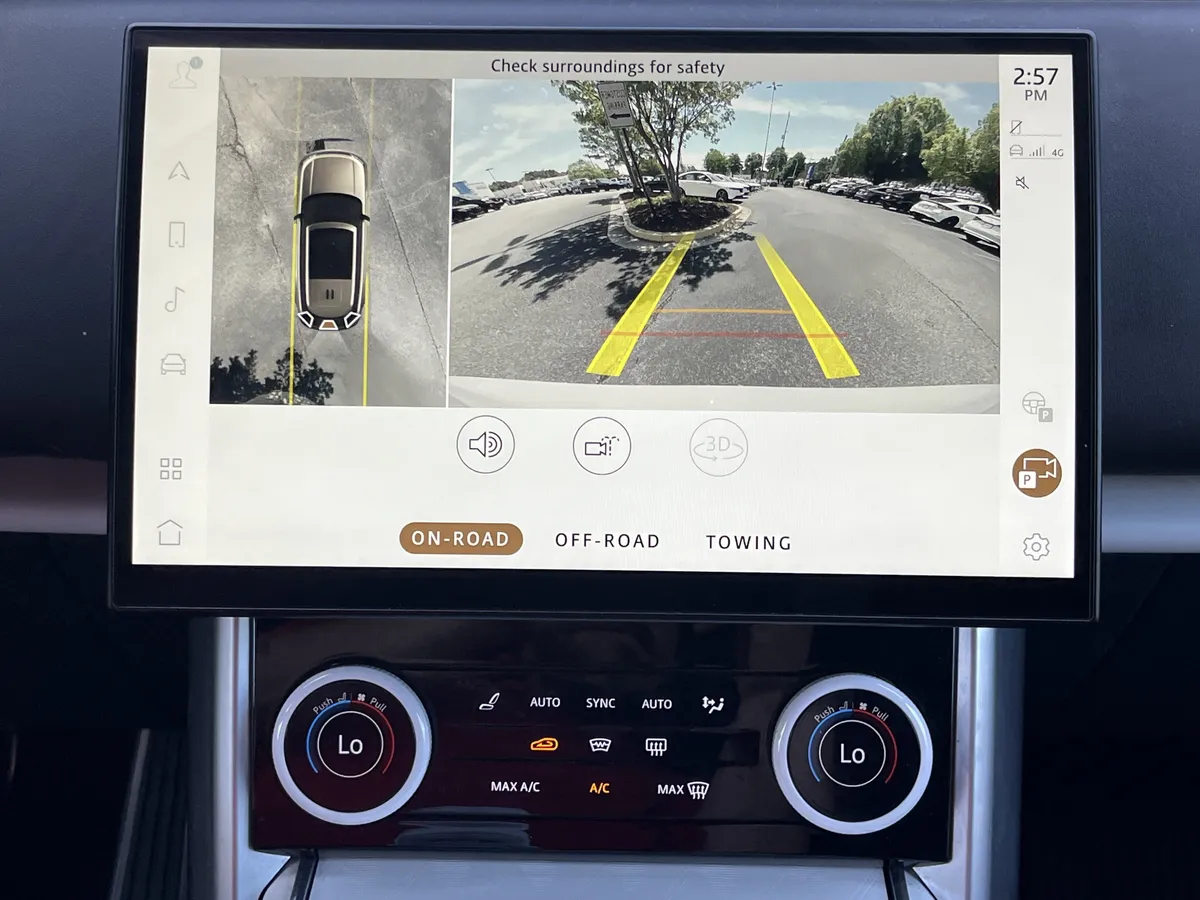 2023 Land Rover Range Rover SV thumbnail 6