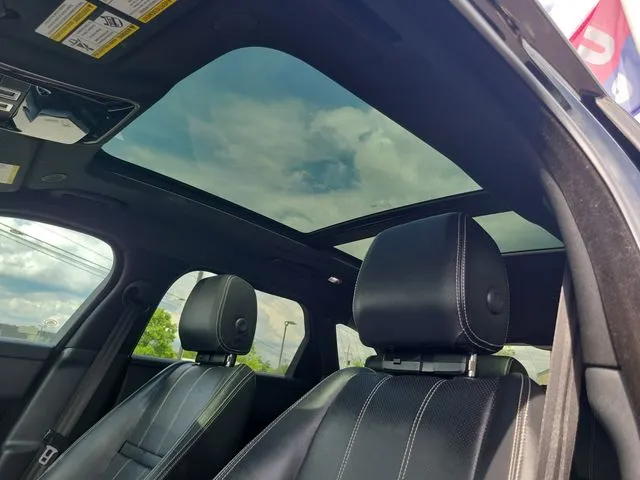 2023 Land Rover Range Rover Velar R-Dynamic S MHEV thumbnail 13