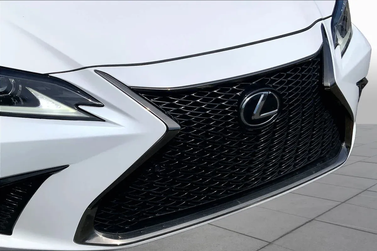 2023 Lexus ES 350 F SPORT Handling thumbnail 30