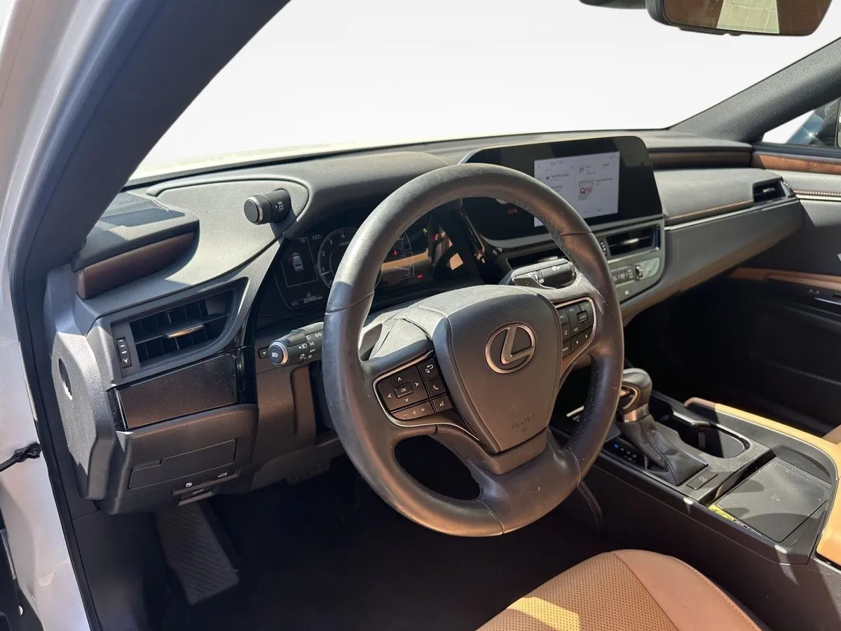 2023 Lexus ES ES 350 thumbnail 11