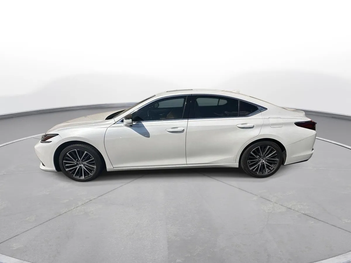 2023 Lexus ES ES 350 thumbnail 9