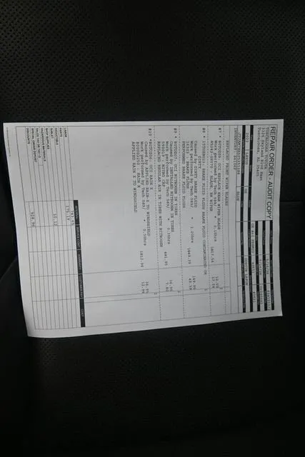 2023 Lexus GX 460 thumbnail 4