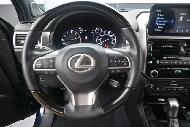 2023 Lexus GX 460 thumbnail 7
