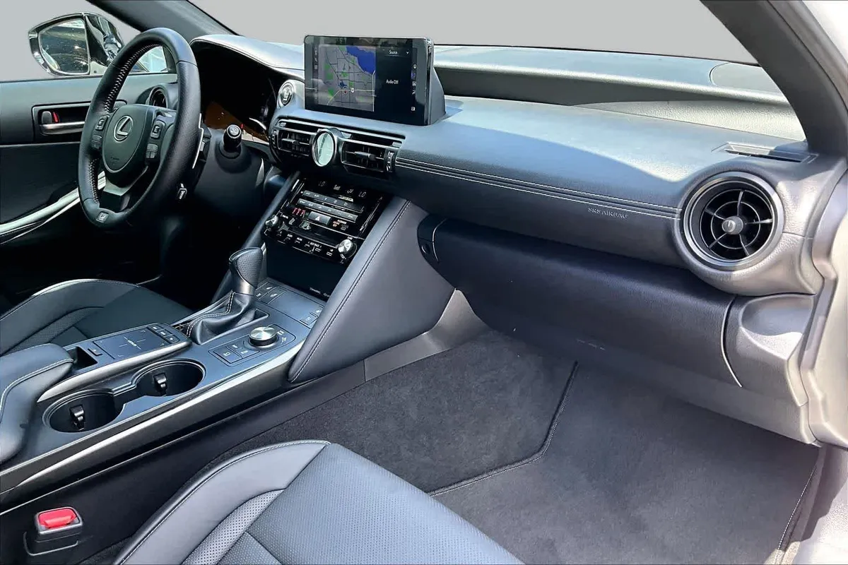 2023 Lexus IS 350 F SPORT thumbnail 19
