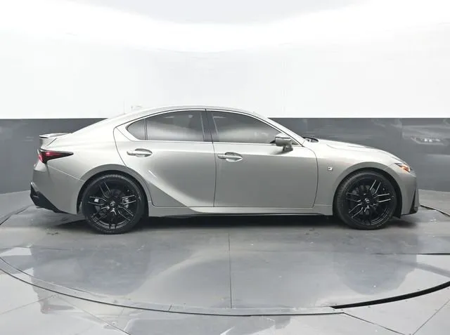 2023 Lexus IS 350 F SPORT thumbnail 2