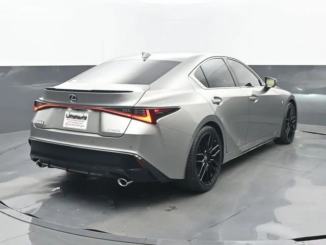 2023 Lexus IS 350 F SPORT thumbnail 22