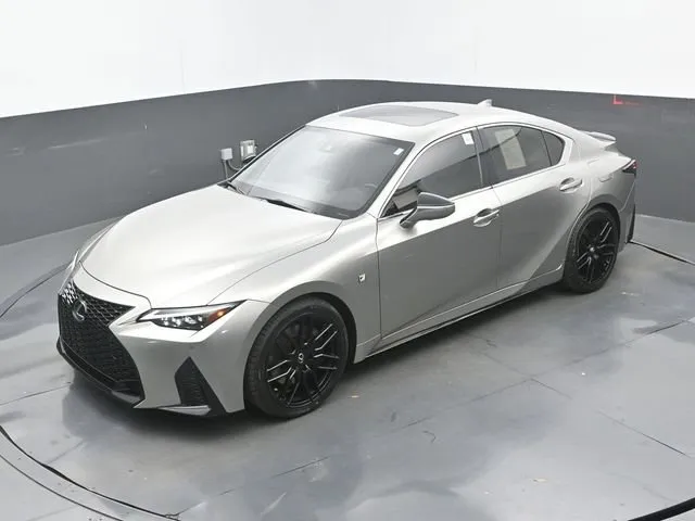 2023 Lexus IS 350 F SPORT thumbnail 32