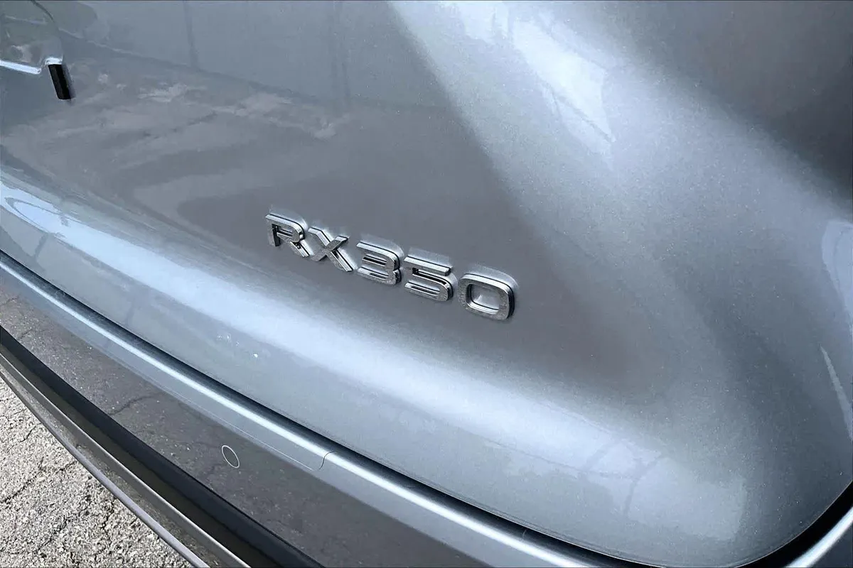 2023 Lexus RX 350 thumbnail 10