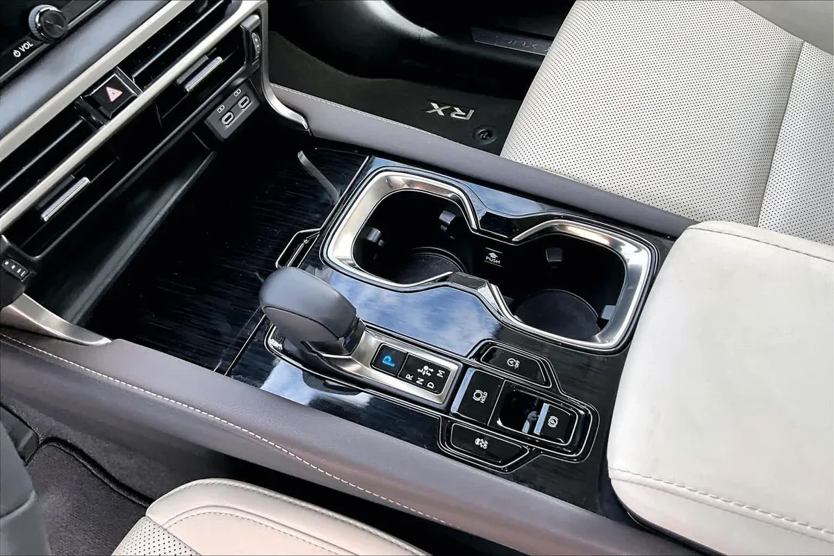2023 Lexus RX 350 thumbnail 17
