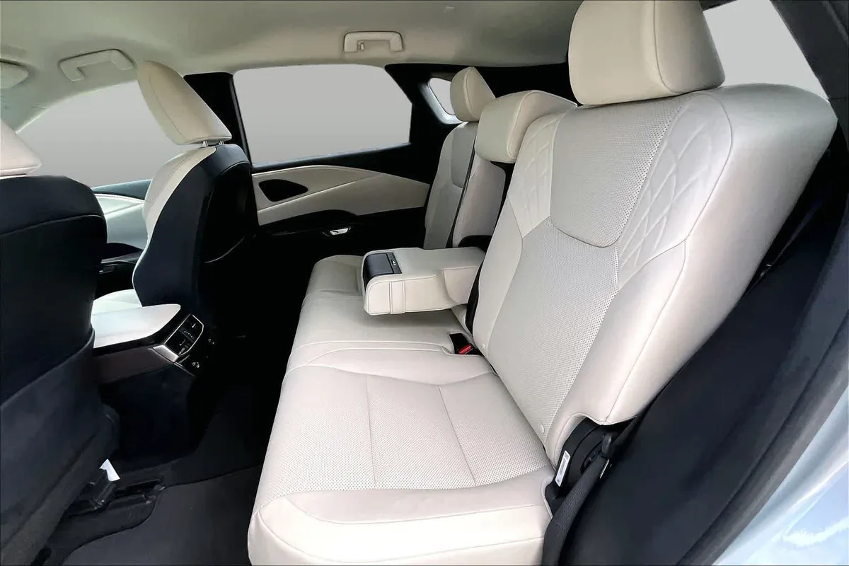 2023 Lexus RX 350 thumbnail 21
