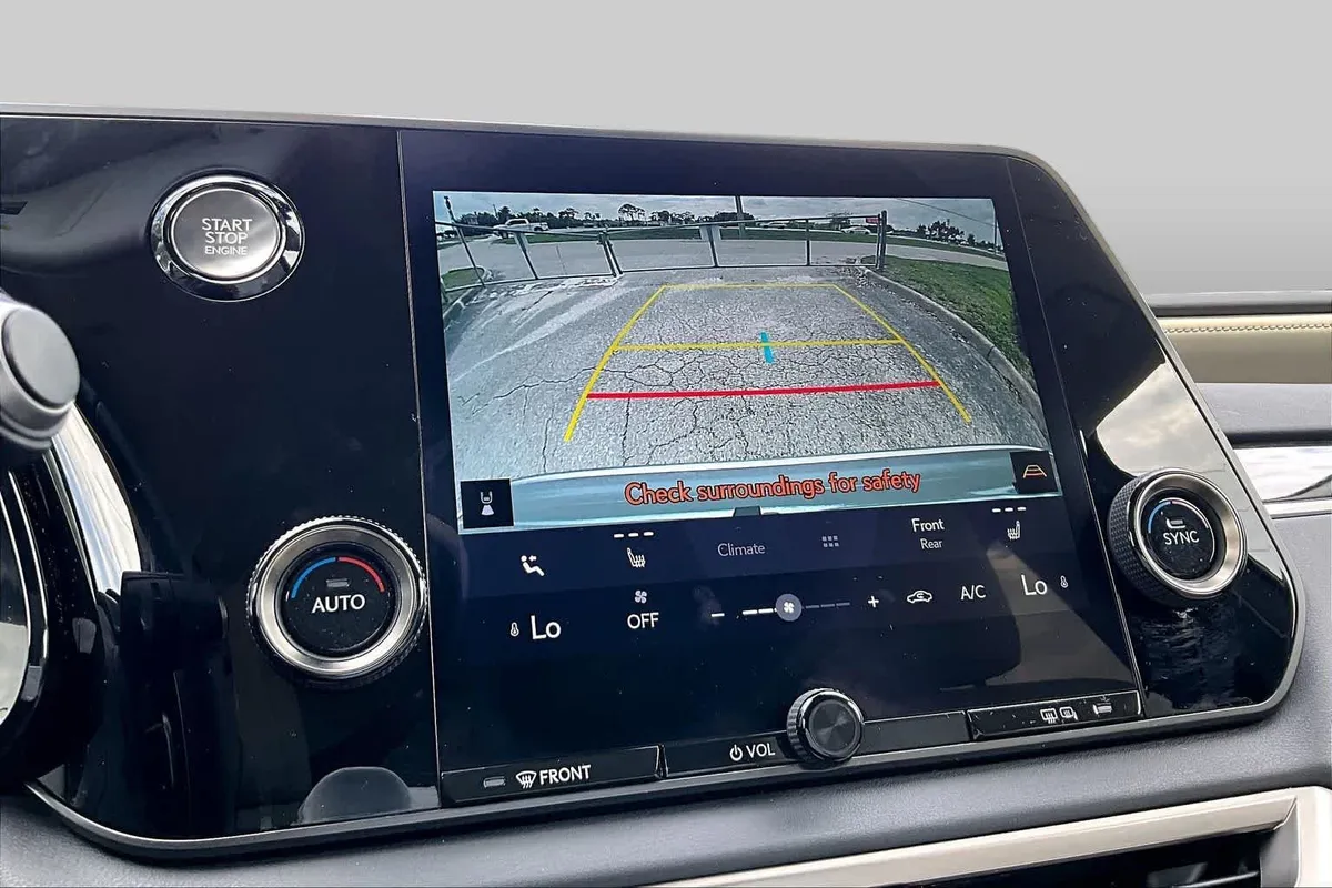2023 Lexus RX 350 thumbnail 25