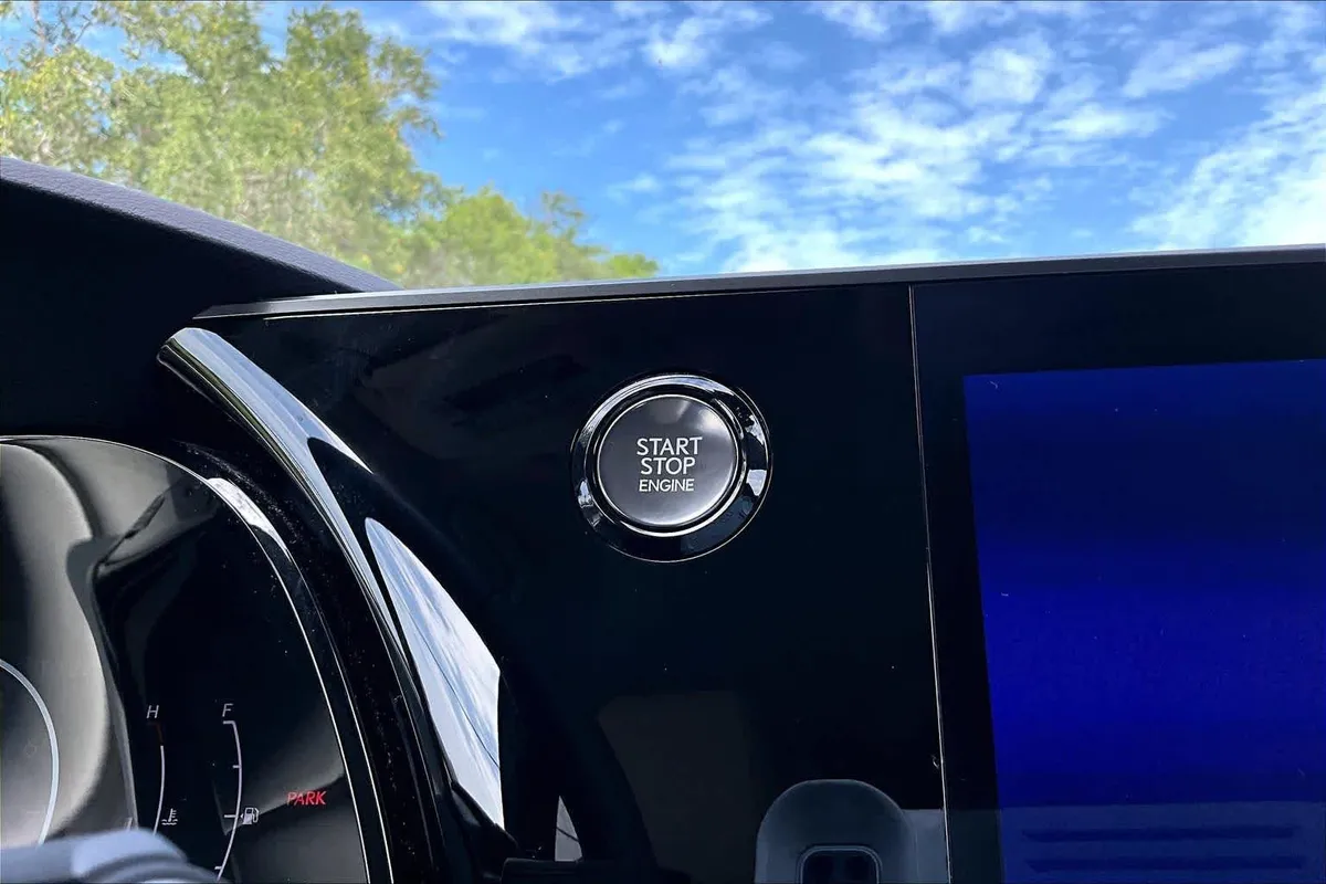 2023 Lexus RX 350 thumbnail 33