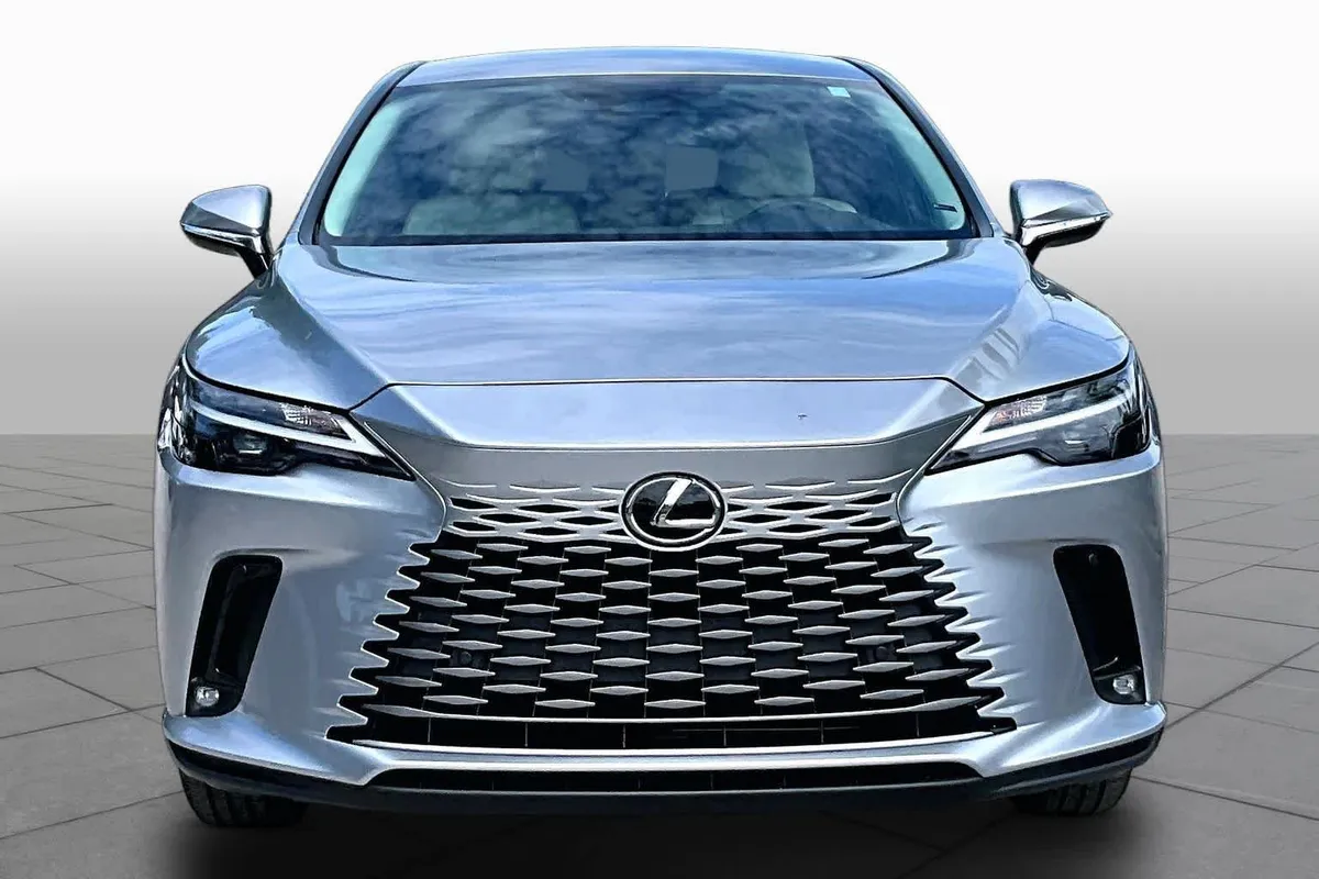 2023 Lexus RX 350 thumbnail 4