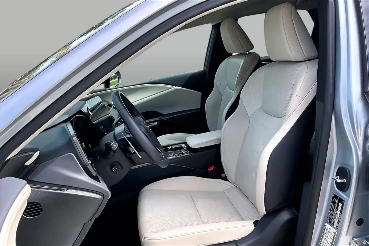 2023 Lexus RX 350 thumbnail 8