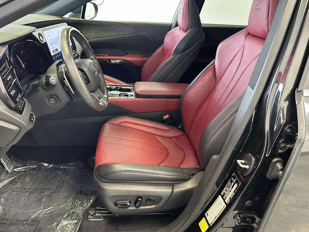2023 Lexus RX 350 F Sport Handling thumbnail 16