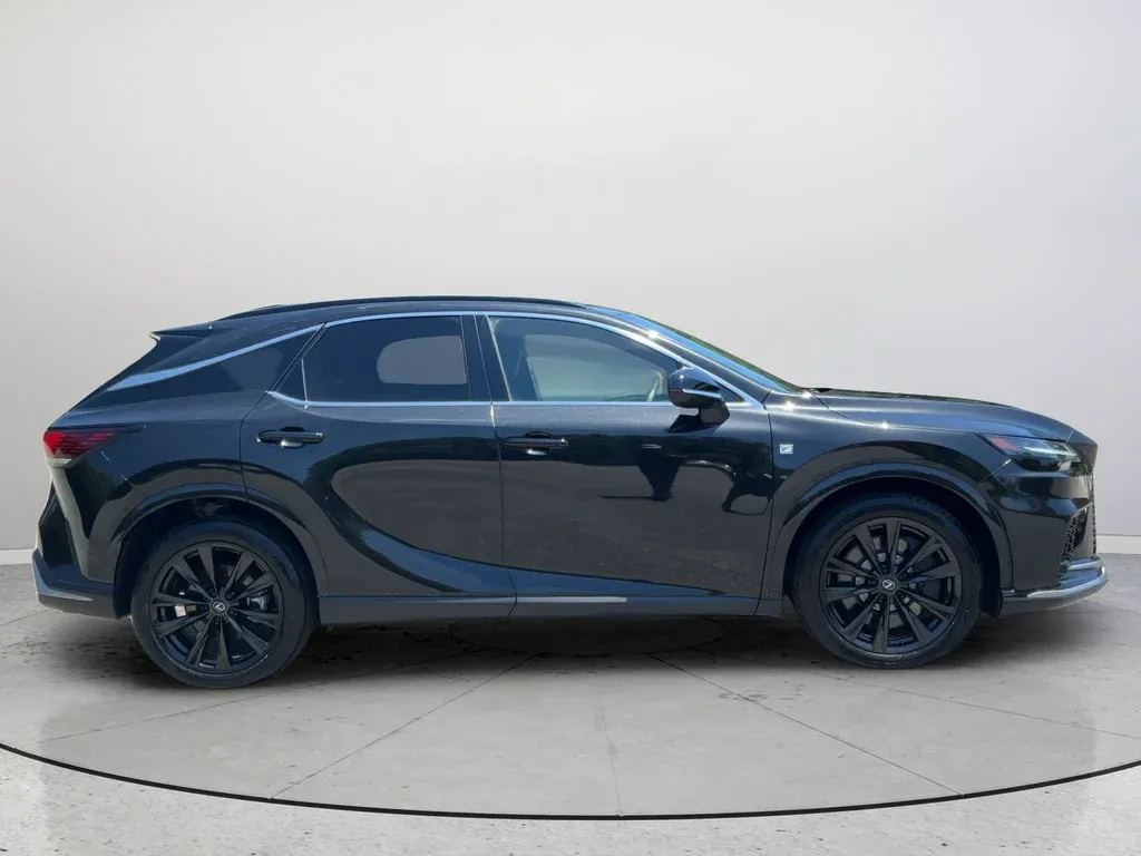 2023 Lexus RX 350 F Sport Handling thumbnail 6