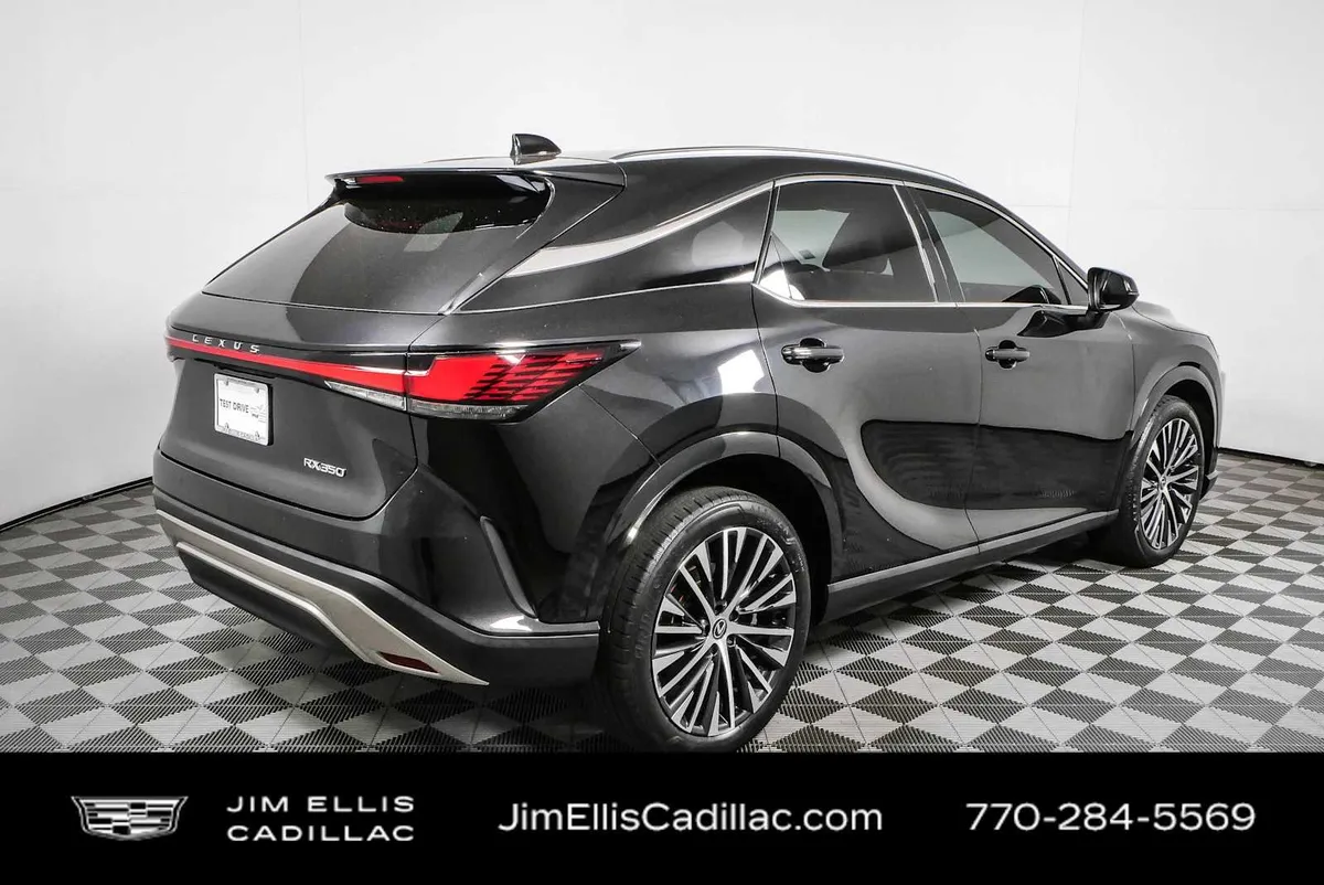 2023 Lexus RX RX 350 thumbnail 3