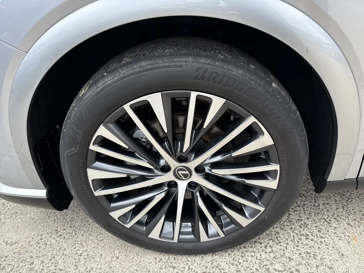2023 Lexus RX RX 350 Premium thumbnail 11
