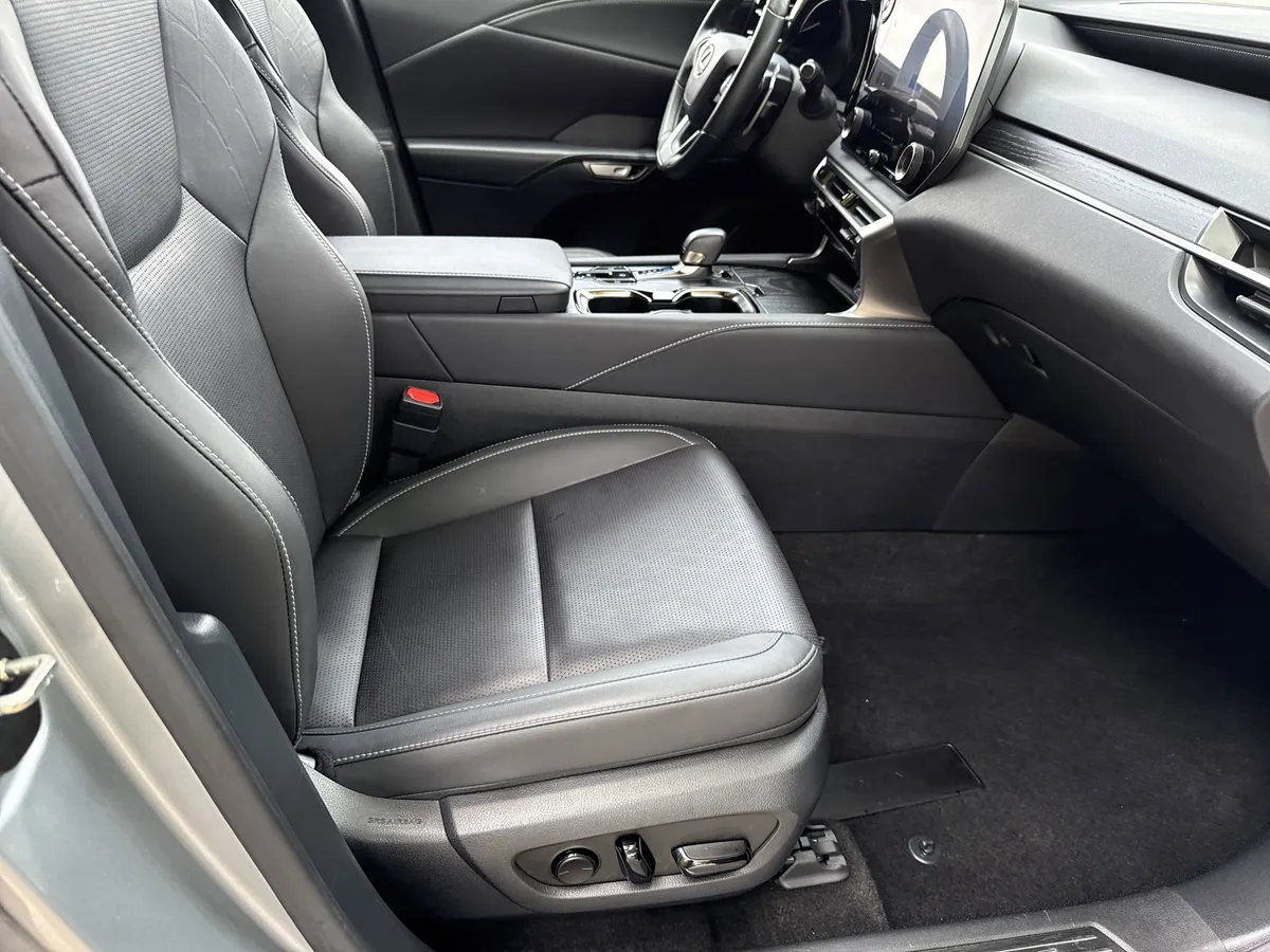 2023 Lexus RX RX 350 Premium thumbnail 13