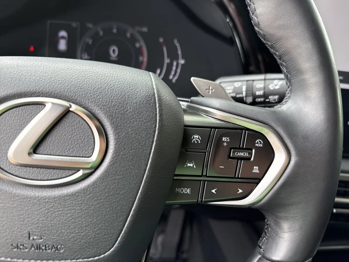 2023 Lexus RX RX 350 Premium thumbnail 25