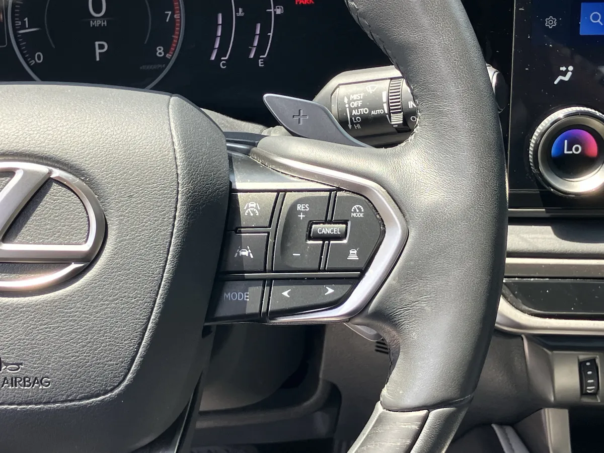 2023 Lexus RX RX 350 Premium FWD thumbnail 23