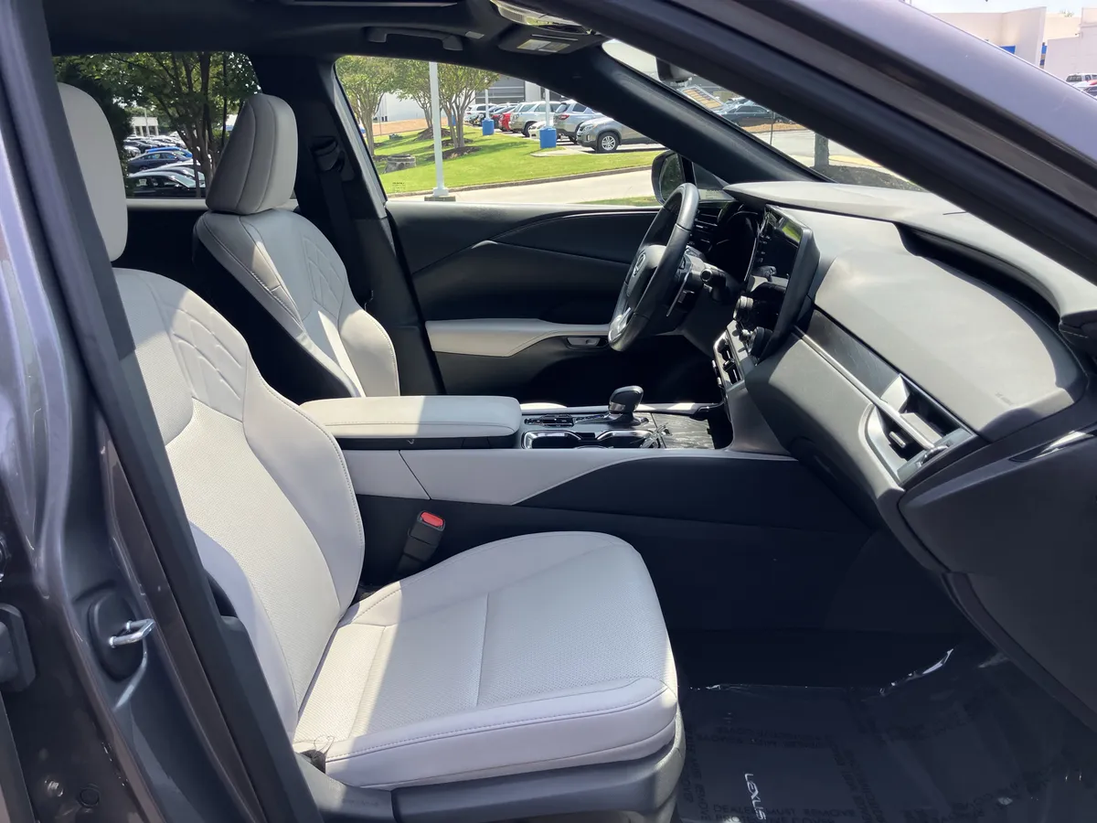 2023 Lexus RX RX 350 Premium FWD thumbnail 35