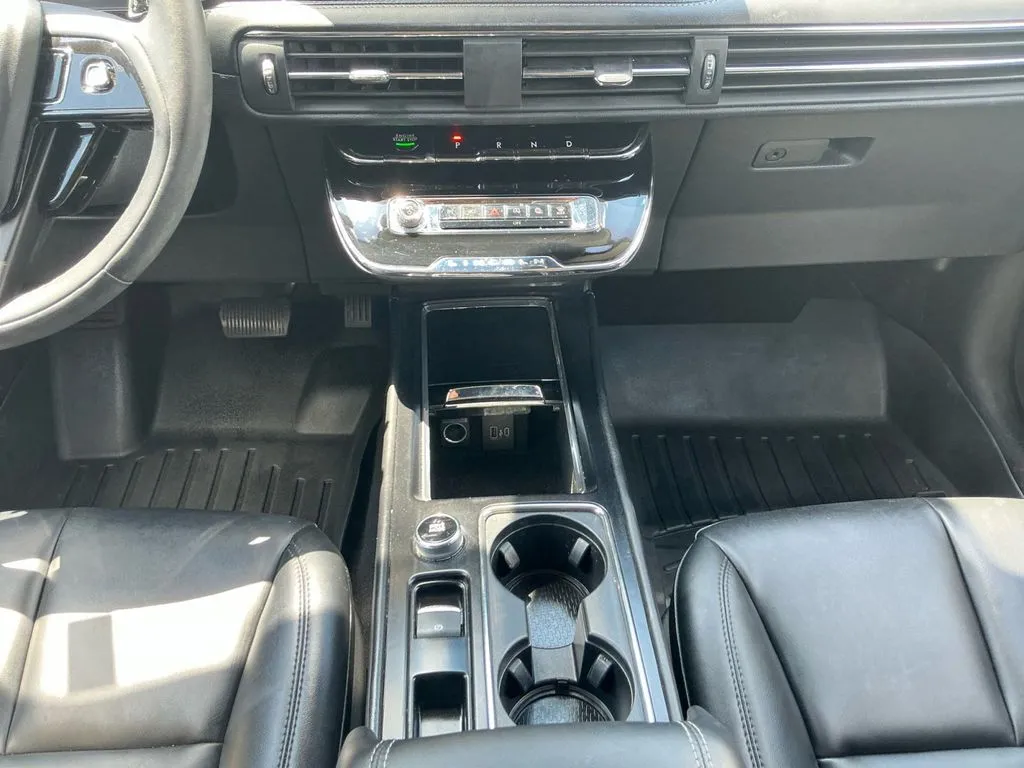 2023 Lincoln Corsair Standard thumbnail 20