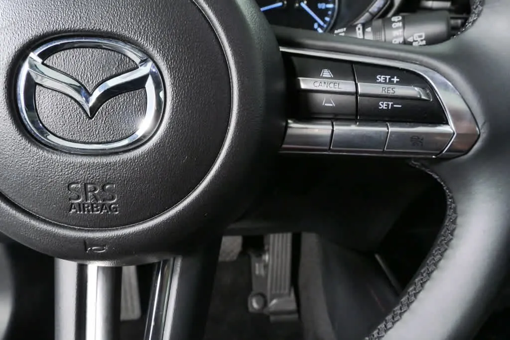 2023 MAZDA CX-30 2.5 S Carbon Edition thumbnail 10