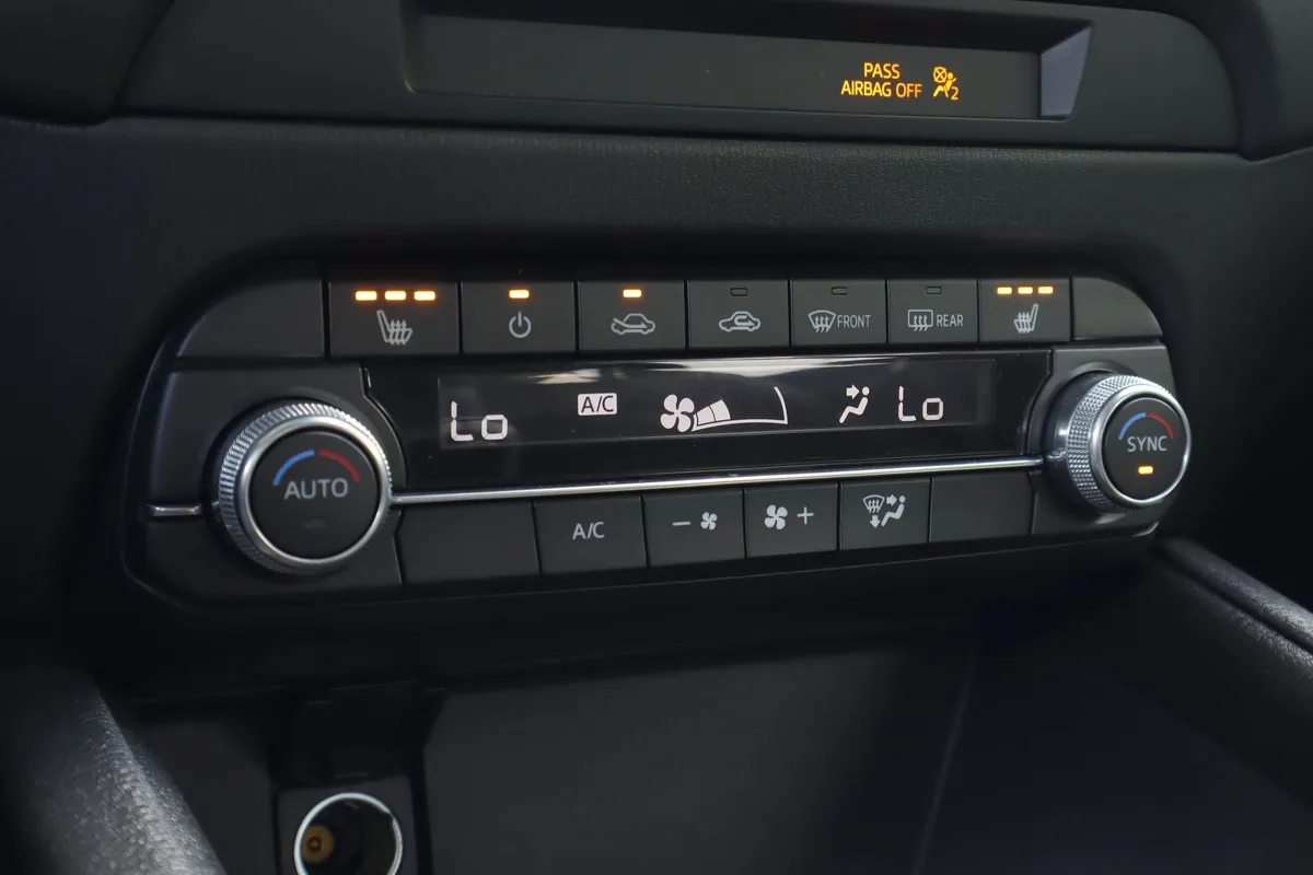 2023 Mazda CX-5 2.5 S Preferred Package thumbnail 14