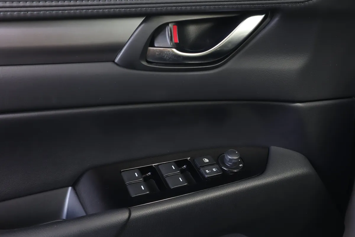 2023 Mazda CX-5 2.5 S Preferred Package thumbnail 20