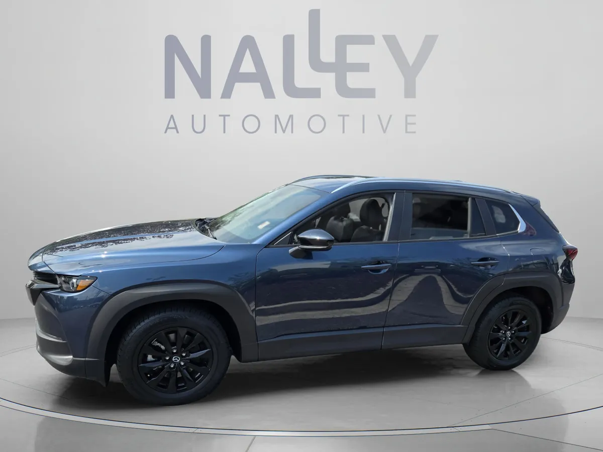 2023 Mazda CX-50 2.5 S Preferred Plus Package thumbnail 2