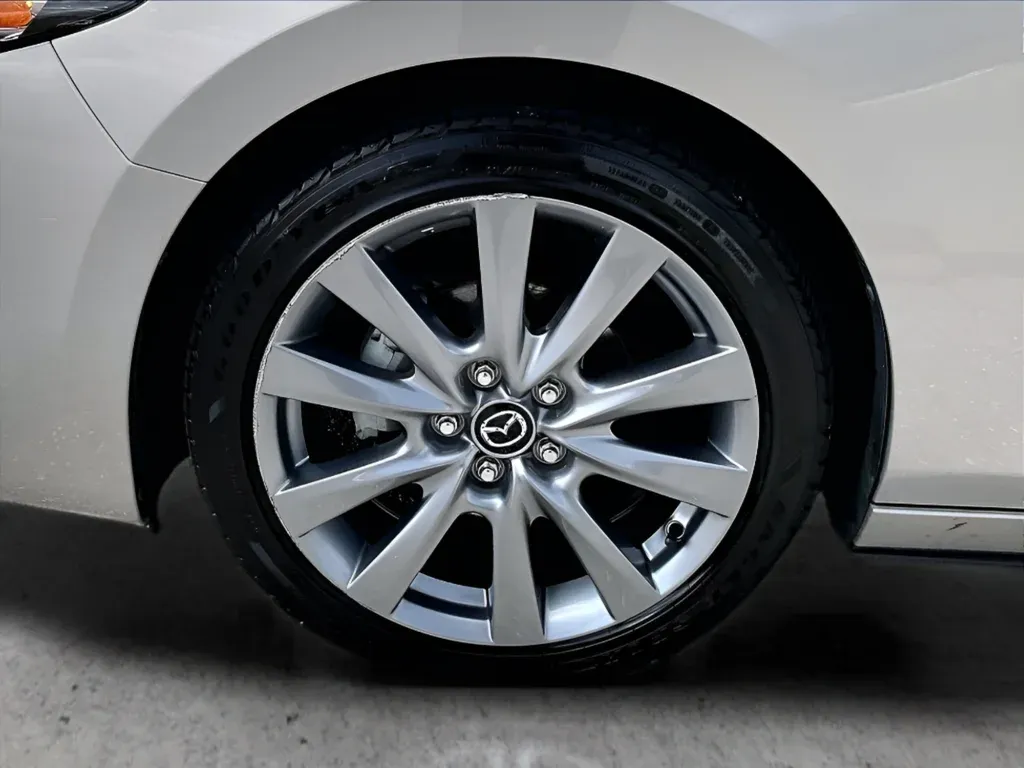 2023 Mazda Mazda3 2.5 S Select Package Base thumbnail 11