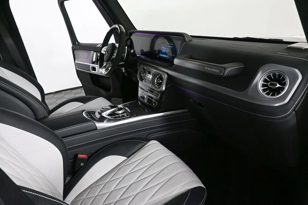 2023 Mercedes-Benz AMG G 63 thumbnail 24