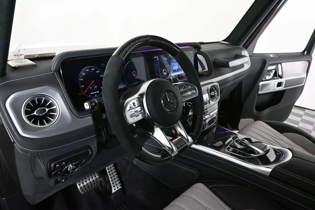 2023 Mercedes-Benz AMG G 63 thumbnail 6