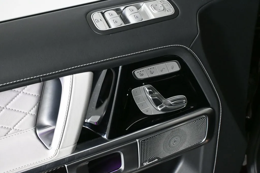 2023 Mercedes-Benz AMG G 63 thumbnail 8