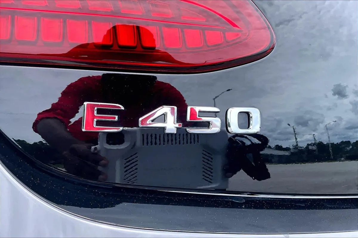 2023 Mercedes-Benz E 450 E 450 thumbnail 10