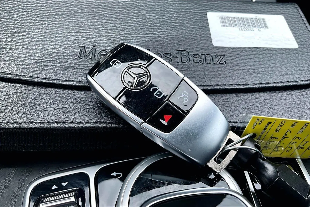 2023 Mercedes-Benz E 450 E 450 thumbnail 15